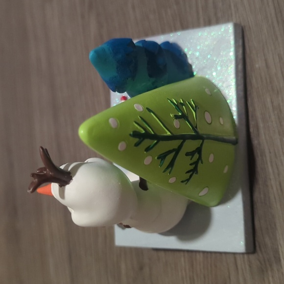 Disney Frozen Stocking Holder - Picture 3 of 3